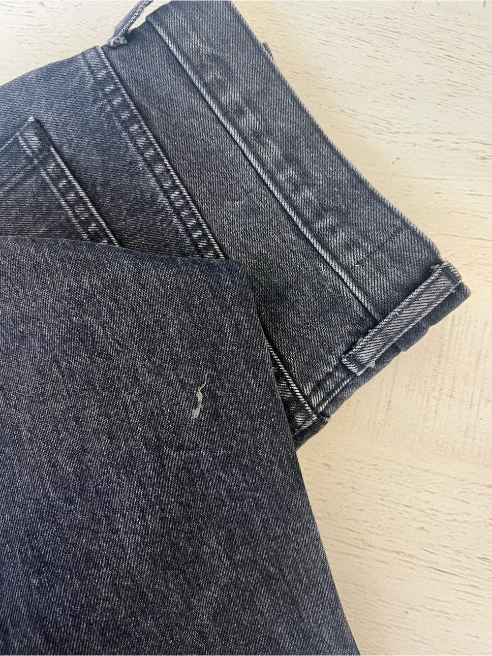 Everlane Black The Cheeky Jean - Picture 9 of 9
